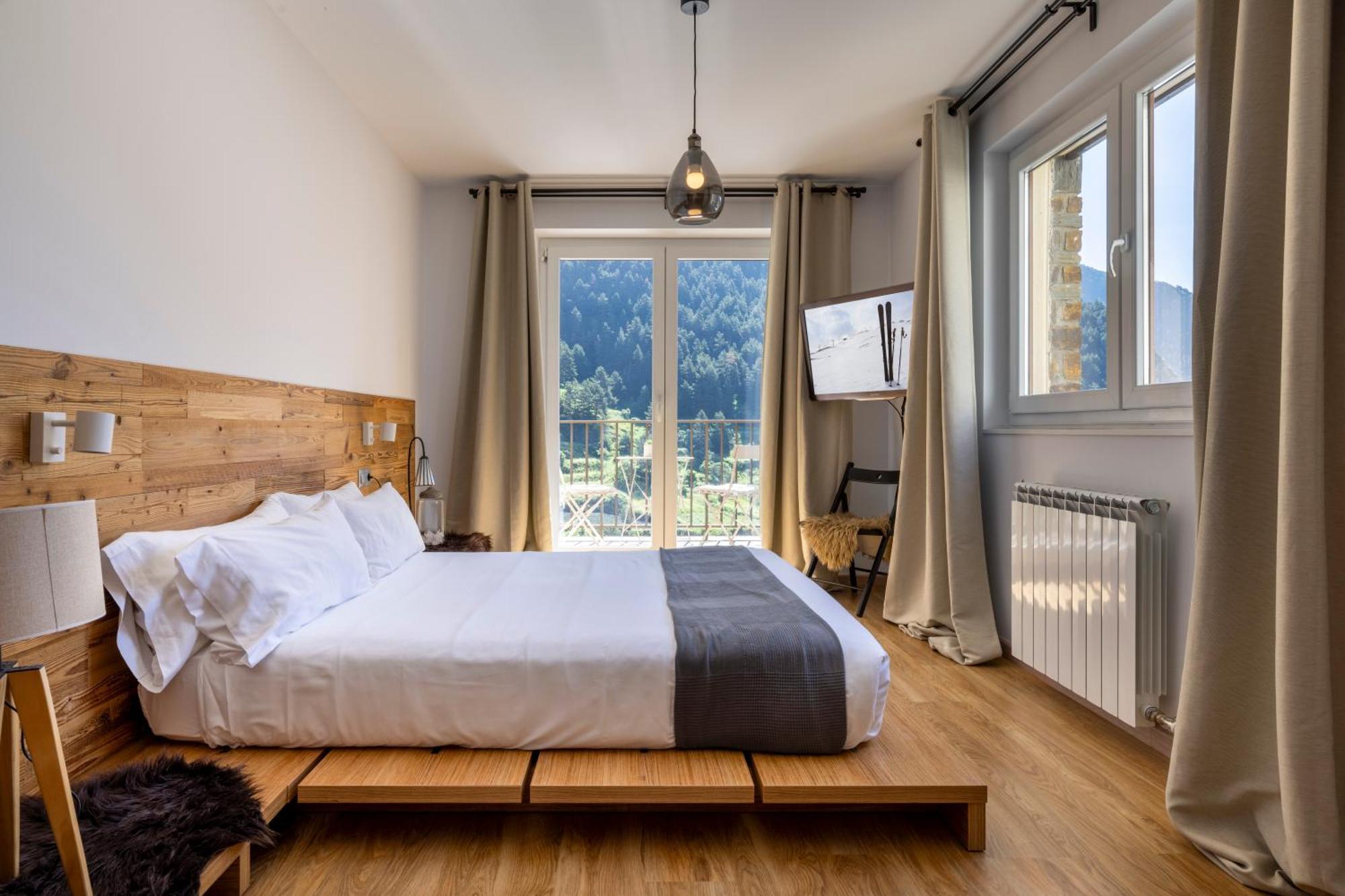 Iconic - A Pie De Pistas En 1 Minuto - Terraza Con Vistas Al Valle Arinsal - Parking Gratis L By Bonesvacances Bagian luar foto